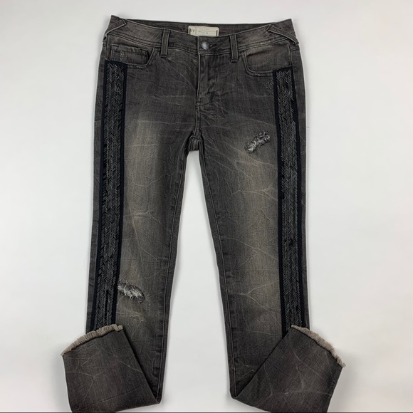 Free People Black Distressed Beaded Jeans Sz 26 - Picture 2 of 14